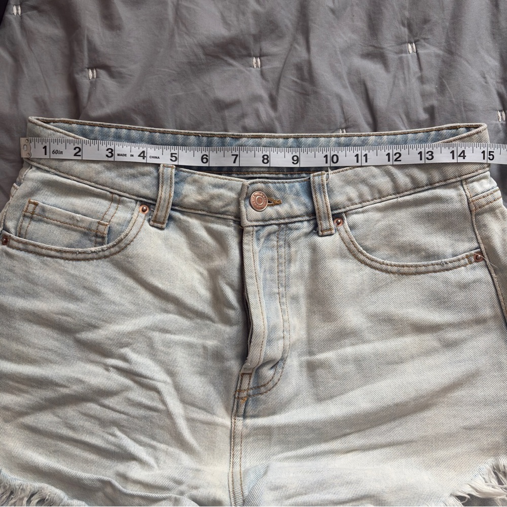 Wild Fable Size 6 Women’s Light Blue Wash High Rise Denim Shorts Size 6 - Picture 11 of 13